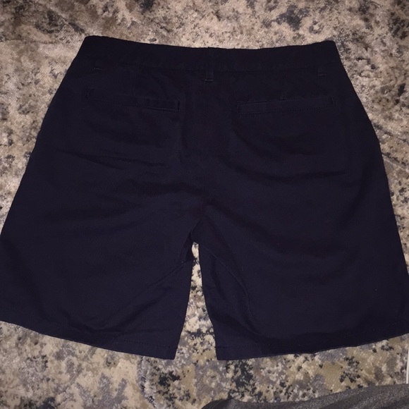 Shorts - Picture 2 of 3